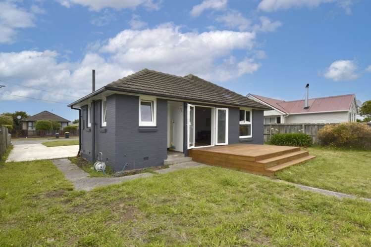 62 Aldershot Street Aranui_5