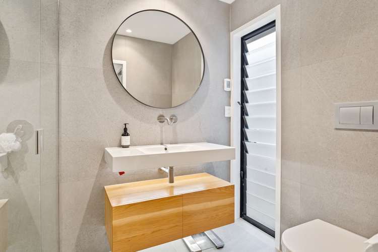 19 Awaruku Road Torbay_17