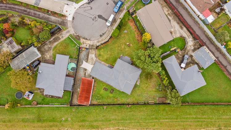 2 Westminster Road Wainuiomata_15