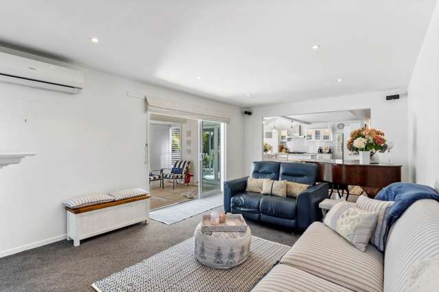 2/13 Ringwood Street Torbay_4