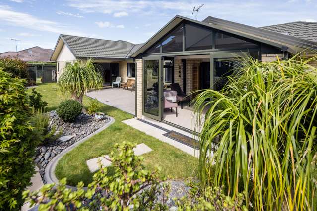 1 Merlin Close Huntington_2