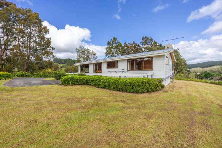 450 Burnside Road Makarau_1