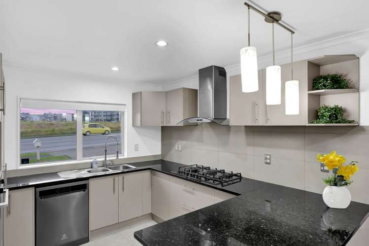 260 Murphys Road Flat Bush_12