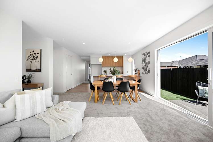 45 Maanihi Drive Rototuna North_11