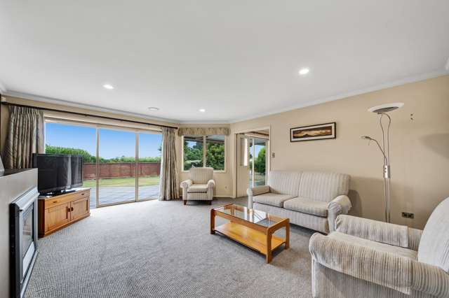 2 Orlando Close Frankleigh Park_1