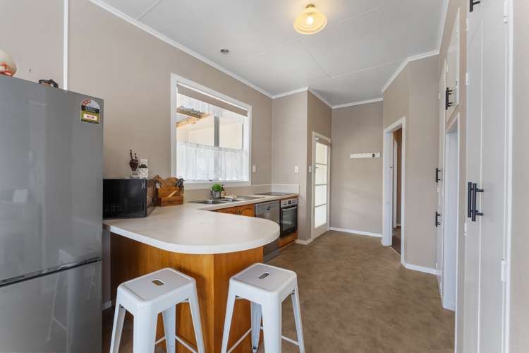 19 Arthur Street Pahiatua_7