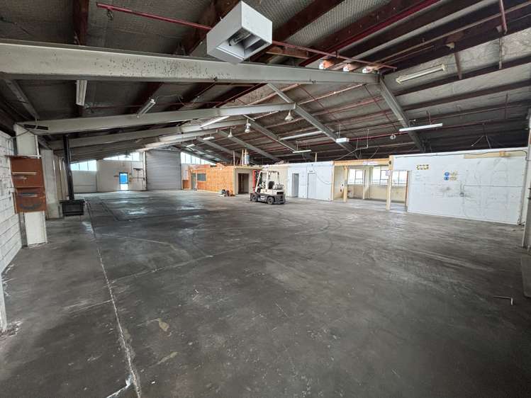 54 Wainui Road Waiwhetu_3