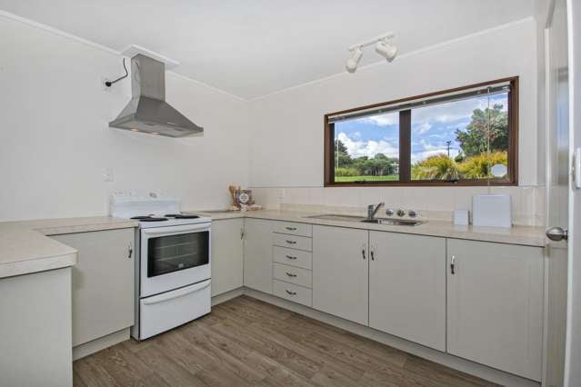 2/7 Crawford Crescent Te Kamo_2