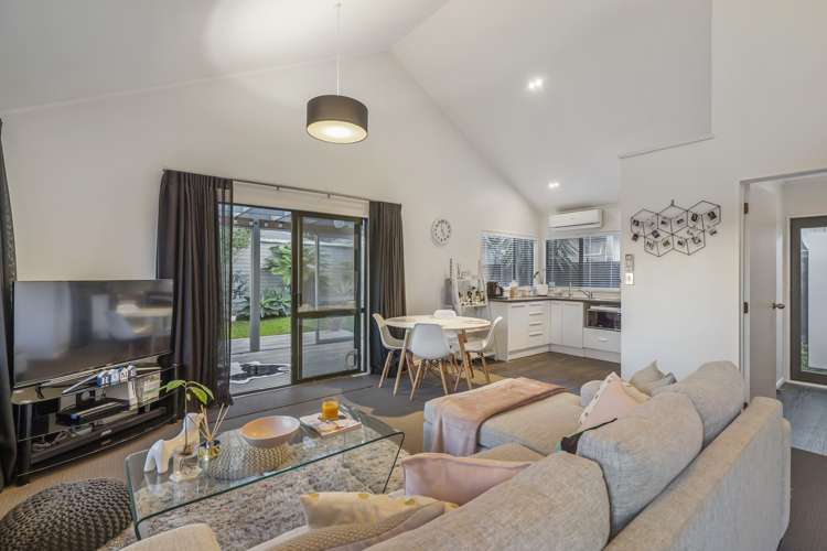 2/152 Penrose Road Mount Wellington_5