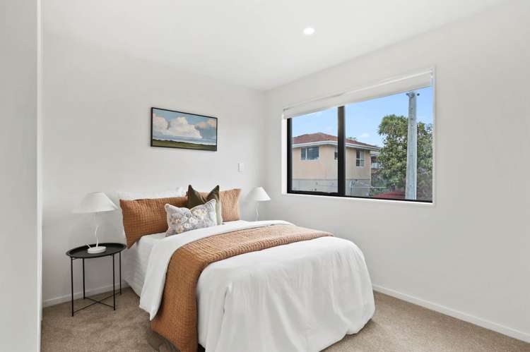 8A Ayrton Street Te Atatu South_7