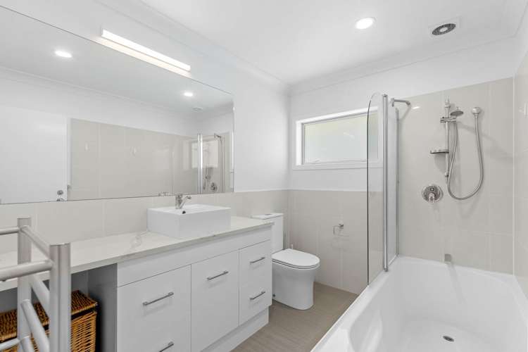 26 Kotanui Avenue Army Bay_13