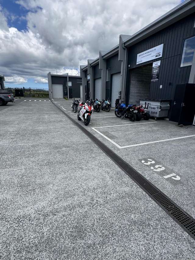 6/4 Spring Garden Avenue Westgate_3