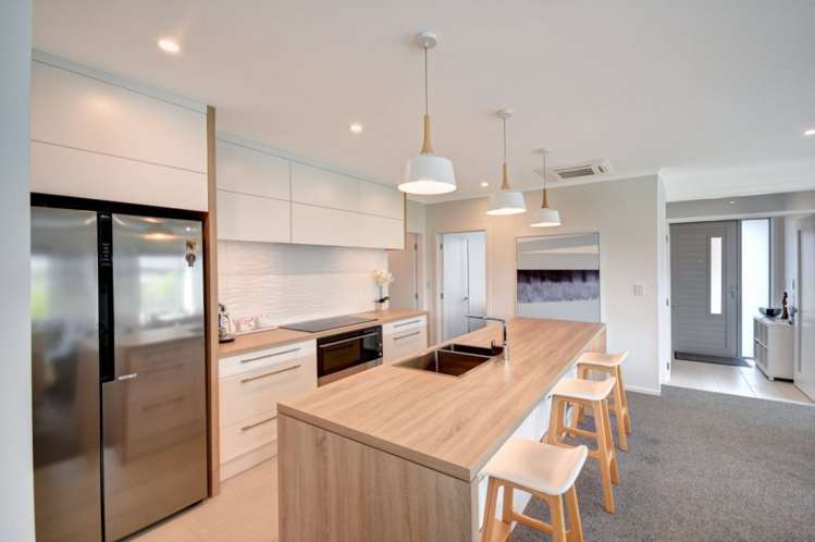 19 Ben Lomond Drive Mosgiel_3