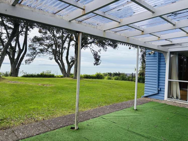 46 Cliff Road Torbay_3