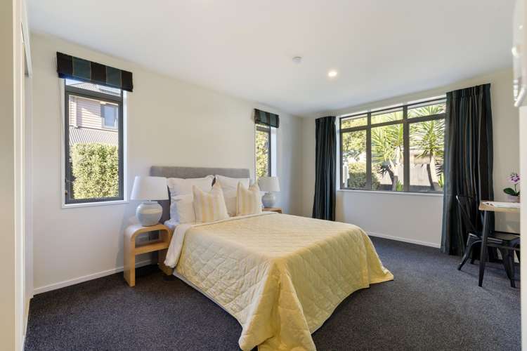 66 Lamorna Road Parklands_13