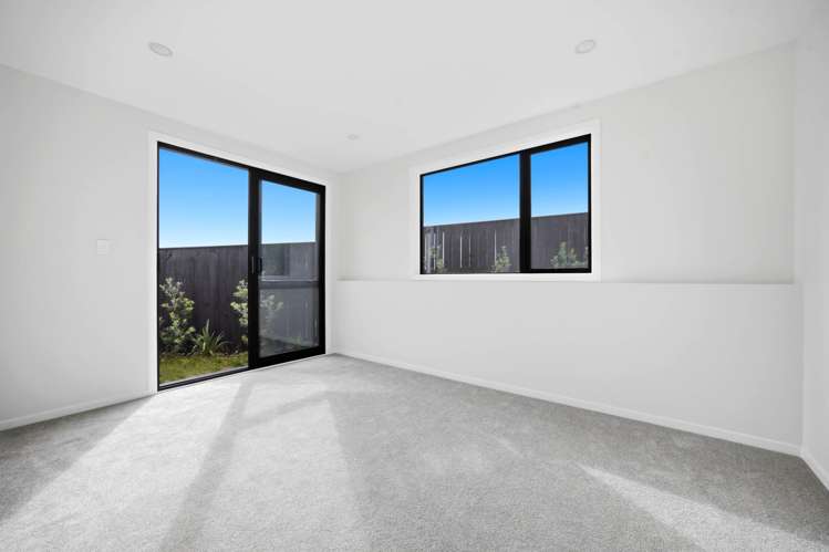 5a Weir Lane Oteha_11