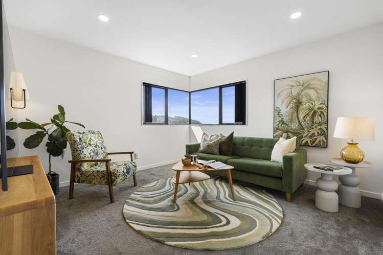 8 Dinning Road Riverhead_16