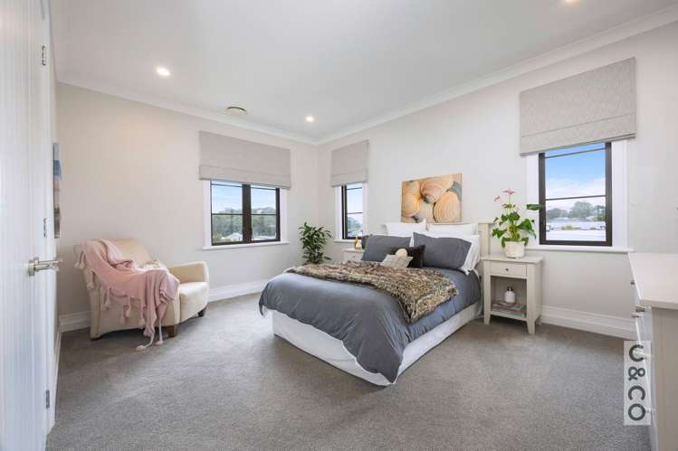 8 Tauwaka Crescent Riverhead_40