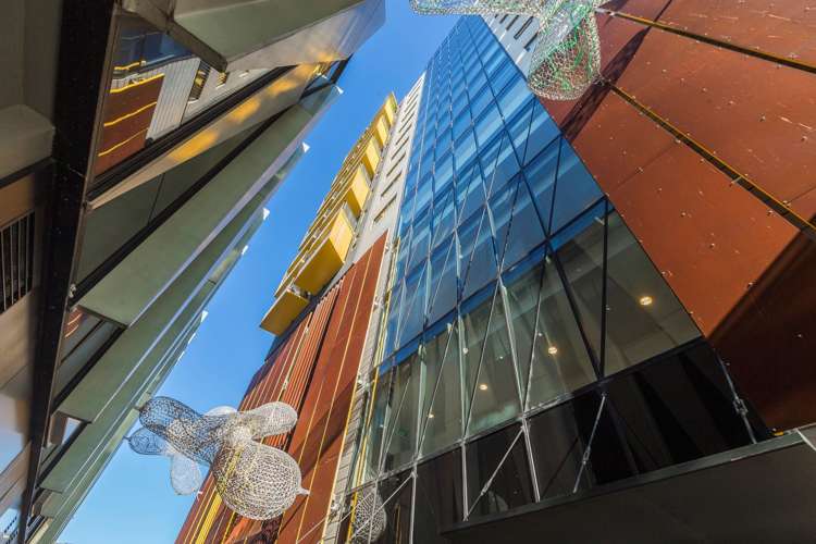 806/20 Mccrae Way New Lynn_6