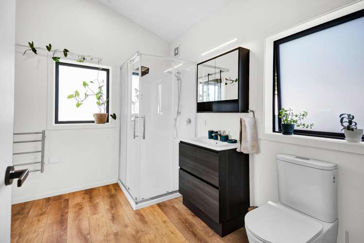 21 Carthew Street Okato_23