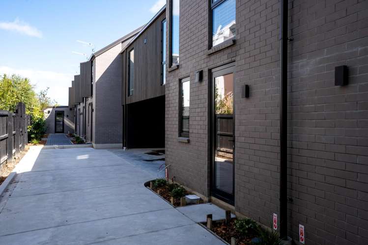 4/7 Grove Road Addington_20