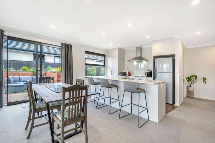 57 Woodley Road Richmond_4