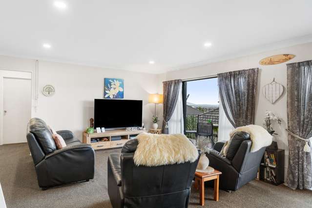 1/7 Ribbonwood Crescent Goodwood Heights_4