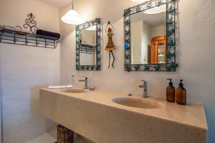 19 Coromandel Road Oneroa_13