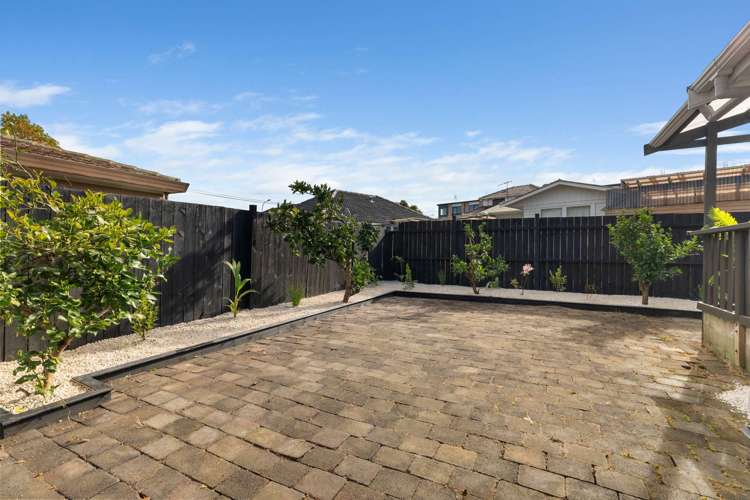 2/143 May Road Mount Roskill_14