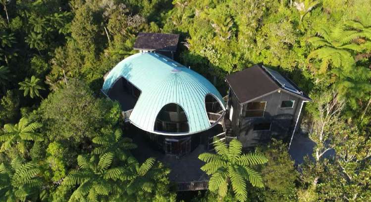 442/454 Scenic Drive Waiatarua_15
