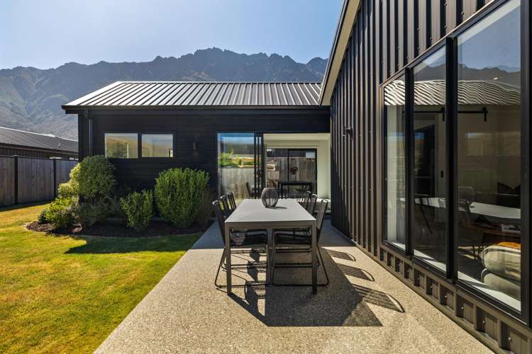 52 Jack Hanley Drive Jacks Point_13