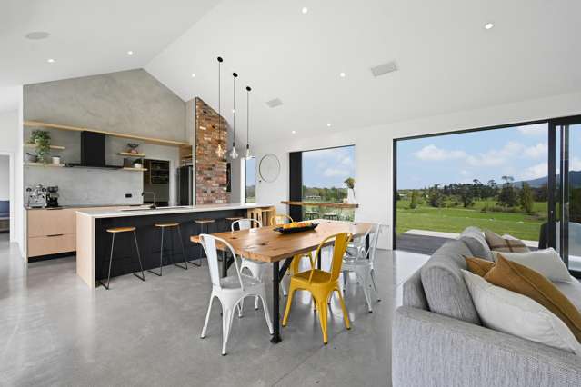 3/48 Livingstone Road Ngahinapouri_1