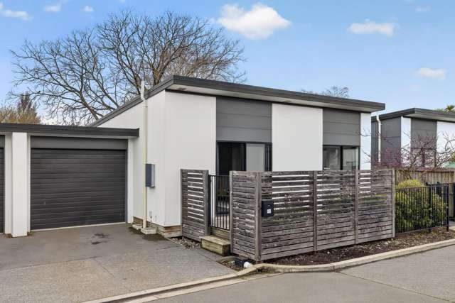 CITY FRINGE - HOME OR INVESTMENT