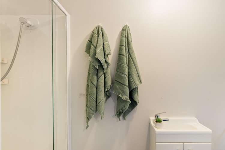 19 Belfield Street Dallington_14