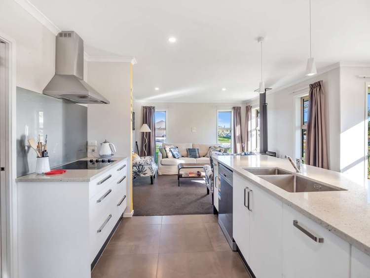 38 Blue Jean Avenue Rolleston_7