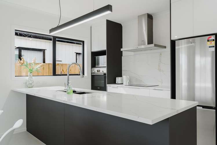 3/18 Church Road Pukete_11