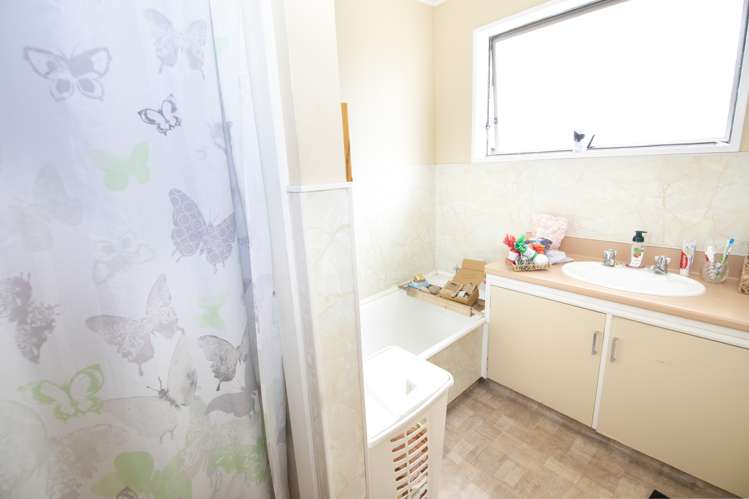 34 Konini Crescent Pirimai_6