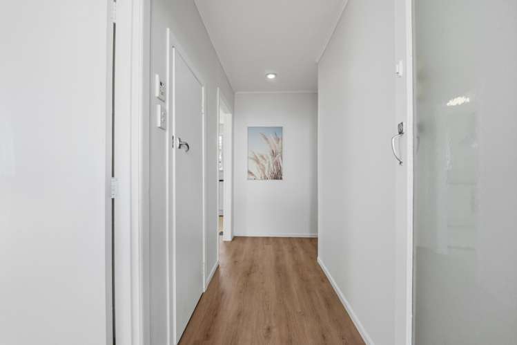 12 Keats Place Blockhouse Bay_12