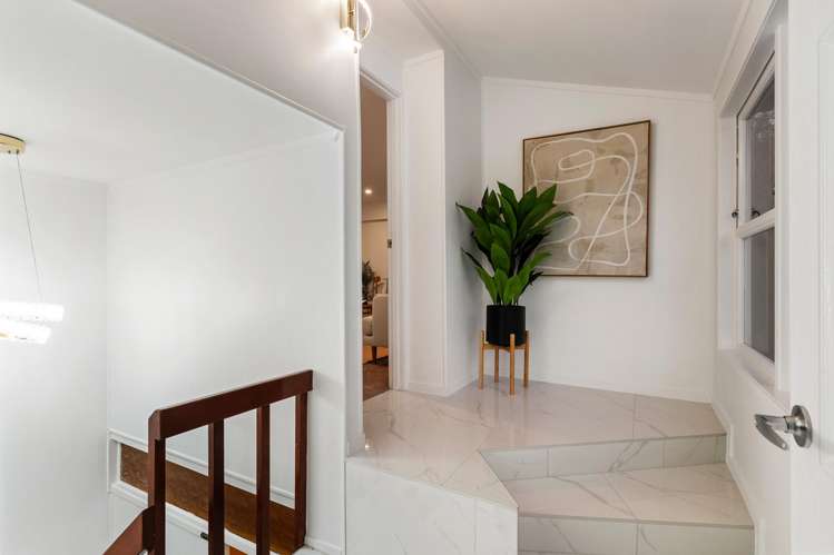 51 Cyclarama Crescent Massey_15