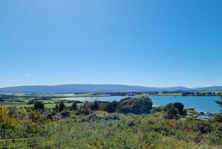 25 Castle Street Riverton_21