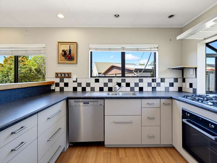 16 Kaweka Place_4