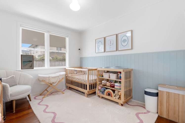 3 Crompton Road Massey_12
