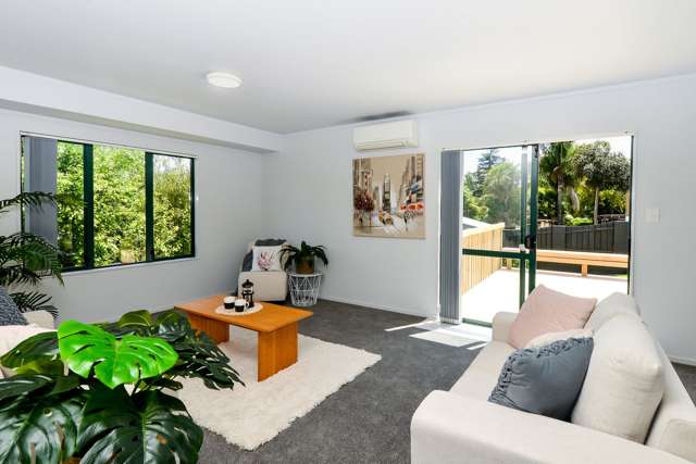 94 Dixon Road Glenview_4