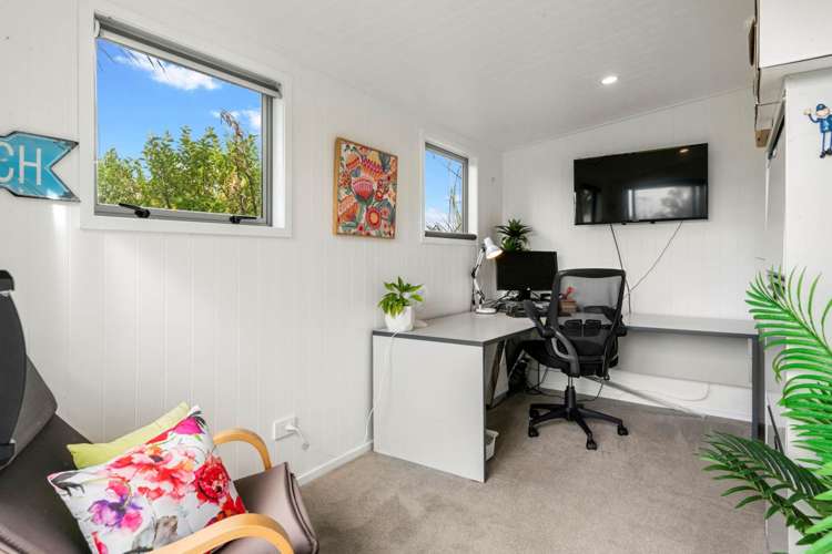 4 Te Oneroa Way Long Bay_21