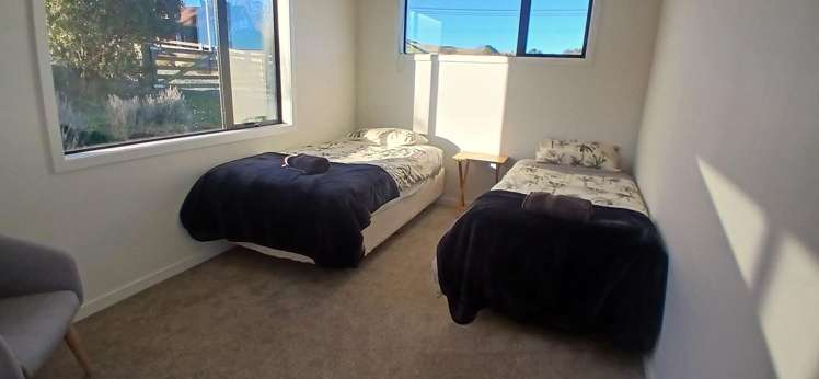 13 High Street Kakanui_5
