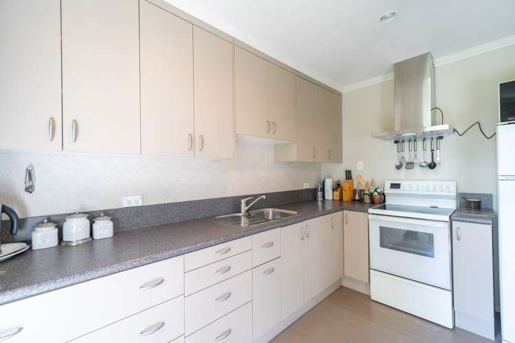 36 Howden Street Te Anau_11