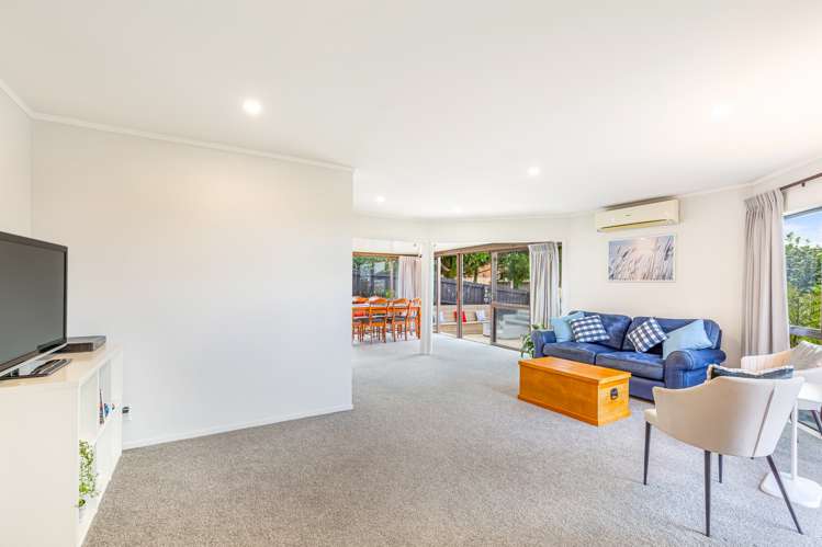 2/190 Norman Lesser Drive Saint Johns_3