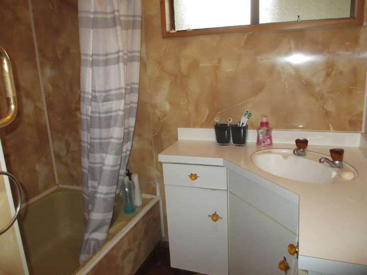 31 Lowestoft Street Balclutha_8