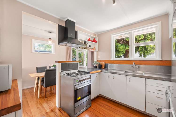 81 Owen Street Belmont_5