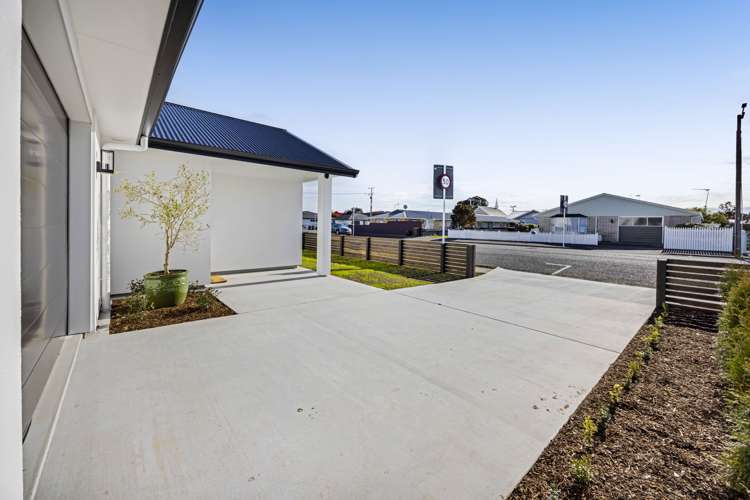 5 Manse Street Hawera_21